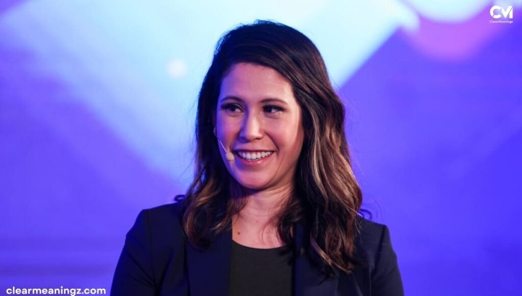 Net Worth of Deirdre and Darryl Bosa